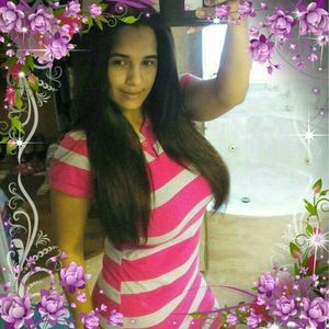 Meet your Posher, Anyela